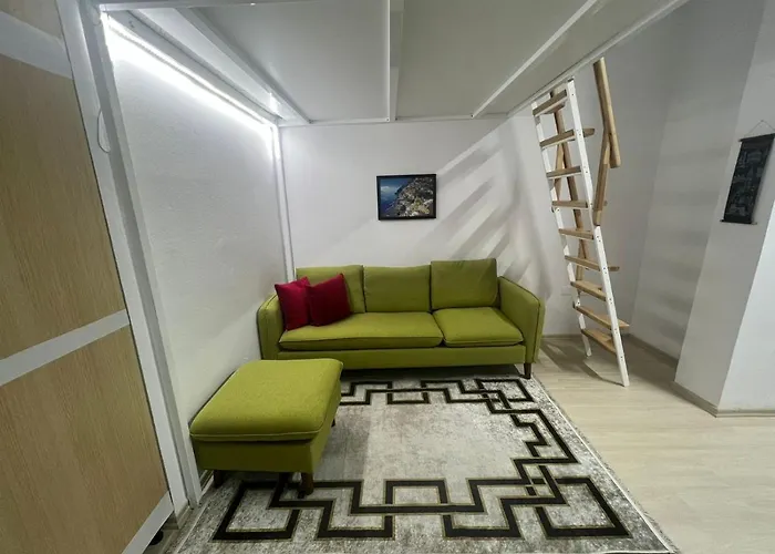 Comfy Studio Apt Close To Lake Park